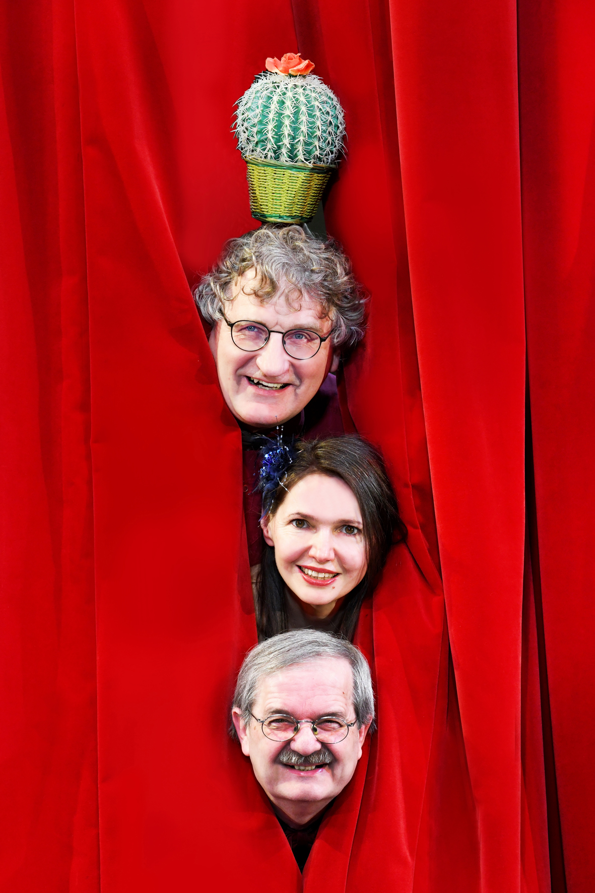 Kabarett im Seebadzentrum Lubmin: "Doof sein ist schön" 